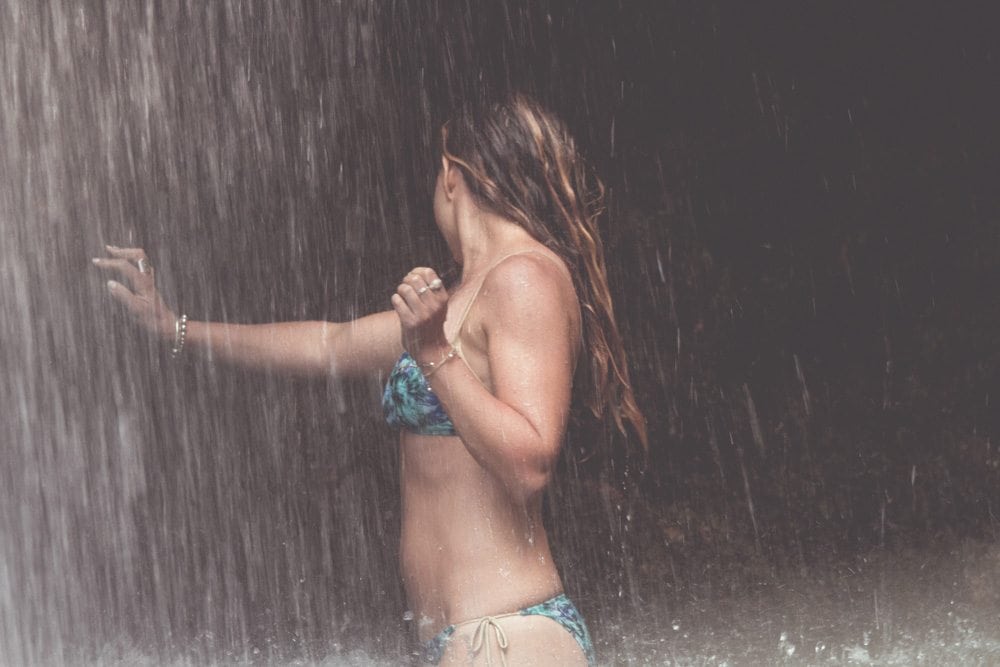 Bikini Love: Chasing waterfalls in Hawaii with Jets Swimwear