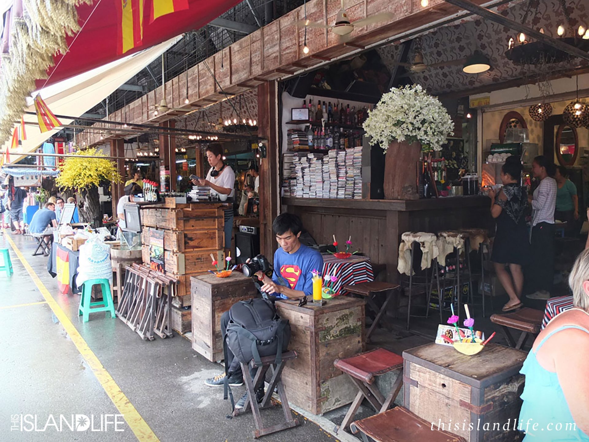 chatuchak-weekend-market-bangkok-thailand-this-island-life-31