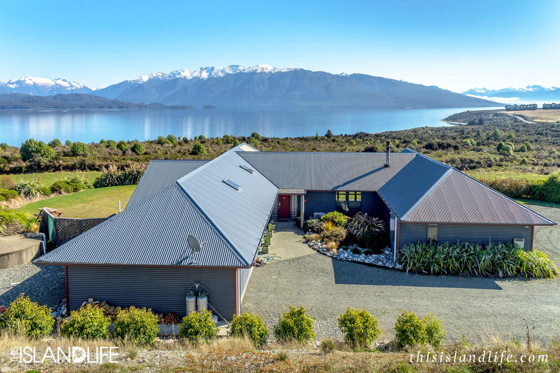 THIS ISLAND LIFE | Loch Vista in Te Anau